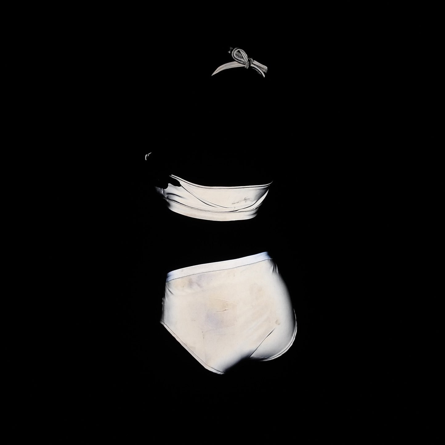 Reflektierendes Bikini-Set für Damen, 2-teiliger Anzug, Bandage Neckholder-Oberteil und Triangle, Enganliegendes Badeanzug für Rave-Festival und Sommerparty - undergroundtechnostore.de
